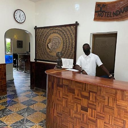 Hotel Ndaary Khassoum Sarl Ziguinchor Exteriör bild